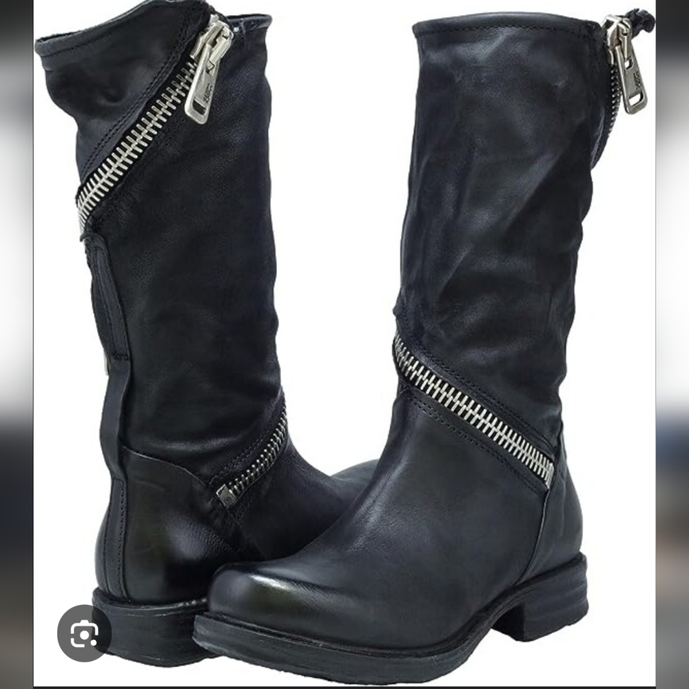 A.S.98 Black Leather Combat Moto Boots with Sleek Design